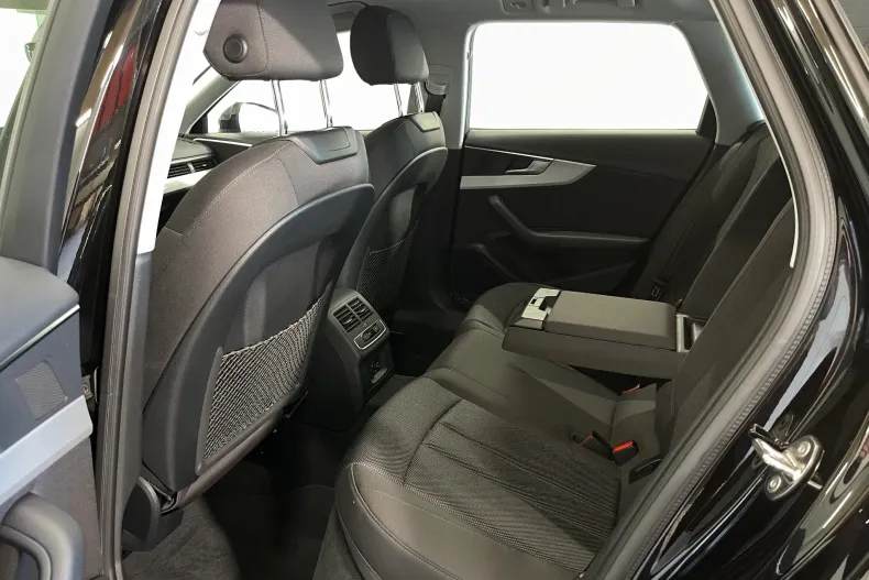 Audi A4 din 2022 cu 52.766 km - oferta AUD214577 - foto 11