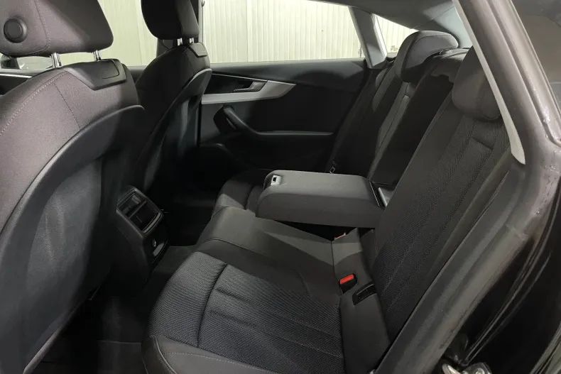 Audi A5 din 2021 cu 17.130 km - oferta AUD214580 - foto 11