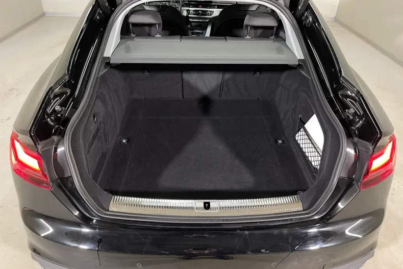 Audi A5 din 2021 cu 17.130 km - oferta AUD214580 - foto 12