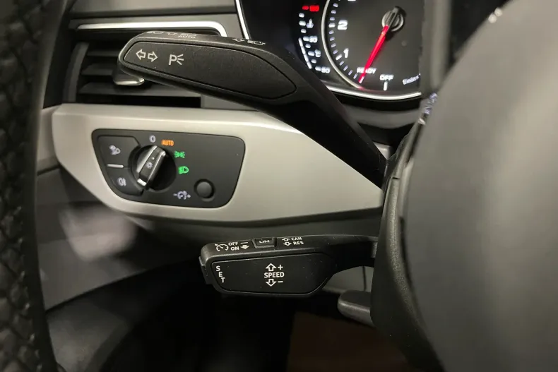 Audi A4 din 2023 cu 78.787 km - oferta AUD214582 - foto 23