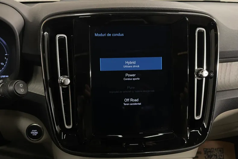Volvo XC40 din 2020 cu 85.395 km - oferta VOL214583 - foto 21