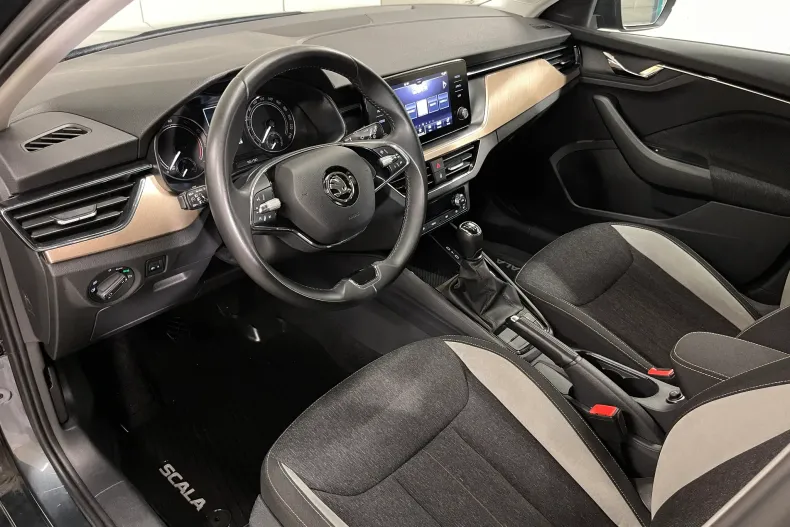 Skoda Scala din 2021 cu 35.213 km - oferta SKO214585 - foto 5