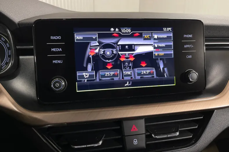 Skoda Scala din 2021 cu 35.213 km - oferta SKO214585 - foto 17
