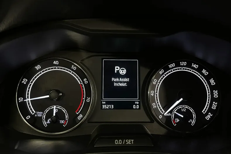 Skoda Scala din 2021 cu 35.213 km - oferta SKO214585 - foto 27