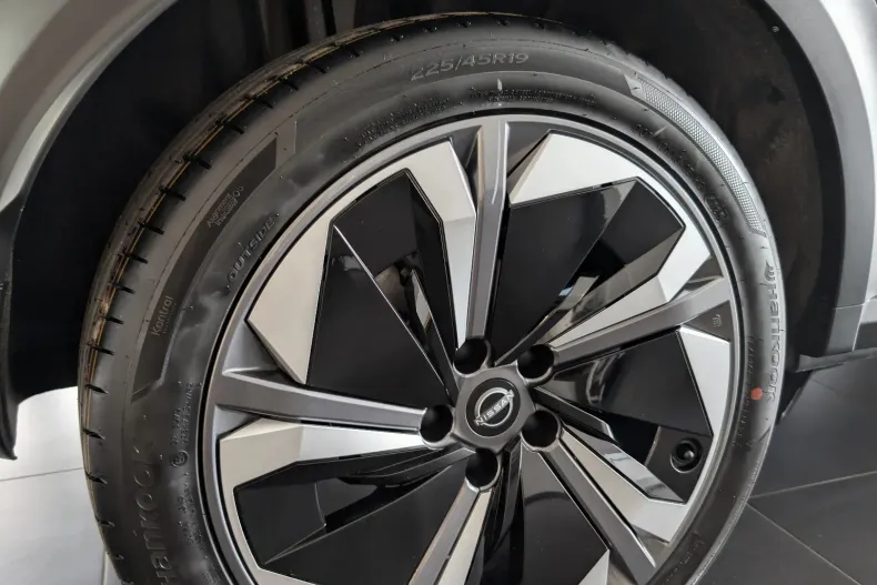 Nissan Juke din 2025 cu 10 km - oferta NIS214599 - foto 12