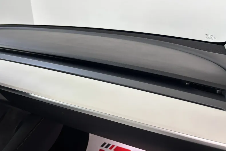 Tesla Model 3 din 2021 cu 79.800 km - oferta TES214601 - foto 12