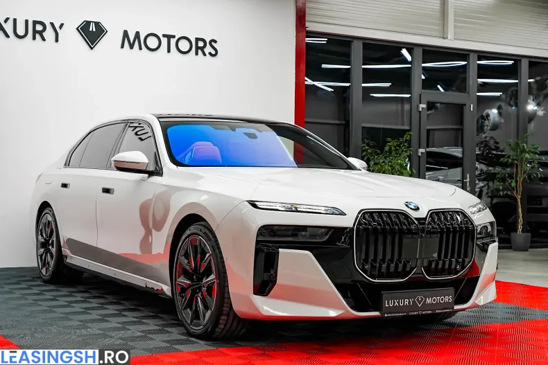 BMW 740d (Seria 7) din 2025 cu 20 km - oferta BMW214609 - foto 5