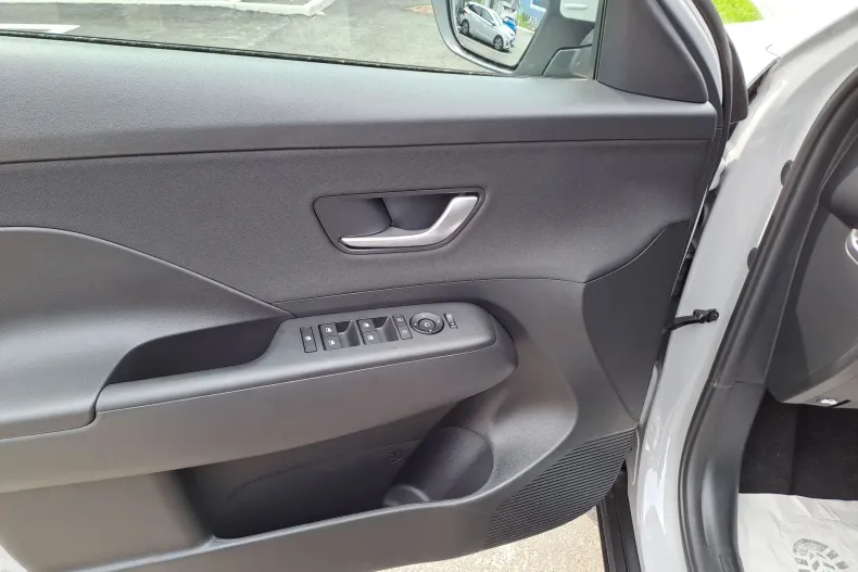 Hyundai Kona din 2026 cu 12 km - oferta HYU214616 - foto 9