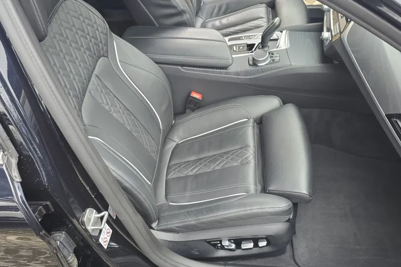 BMW 530e (Seria 5) din 2021 cu 126.000 km - oferta BMW214617 - foto 34