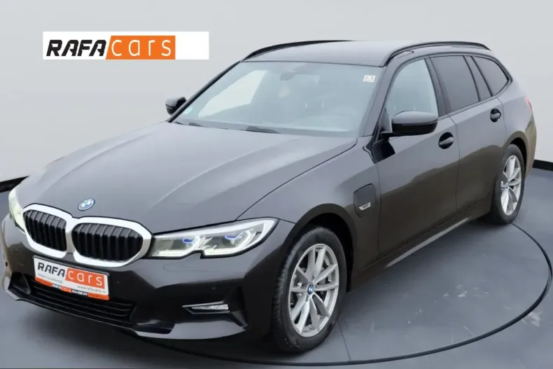 BMW 330e (Seria 3) din 2022 cu 102.000 km - oferta BMW214618 - foto 1