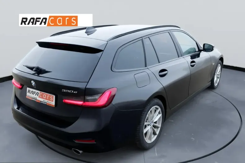 BMW 330e (Seria 3) din 2022 cu 102.000 km - oferta BMW214618 - foto 2