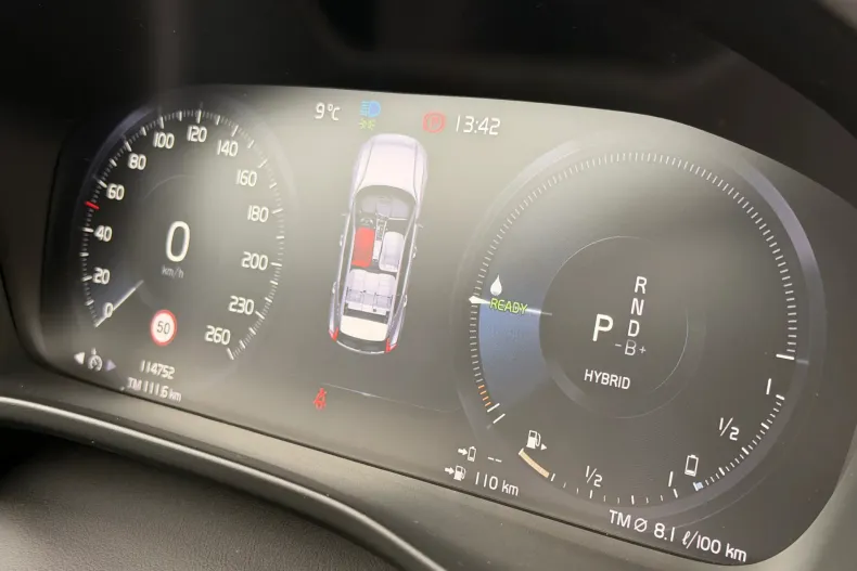 Volvo XC40 din 2020 cu 114.721 km - oferta VOL214622 - foto 27
