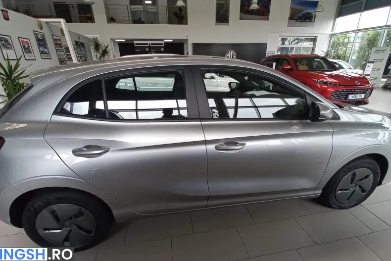 MG MG3 din 2024 cu 1 km - oferta MG0214635 - foto 6