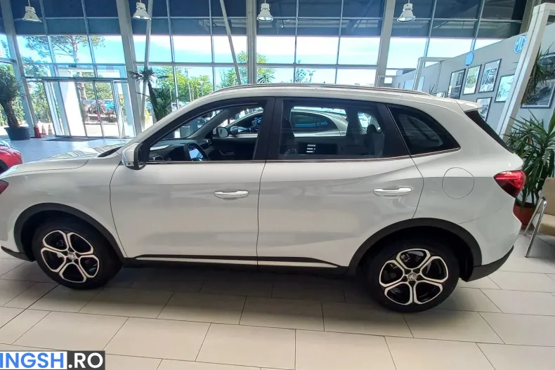 MG ZS HEV din 2024 cu 1 km - oferta MG0214636 - foto 5