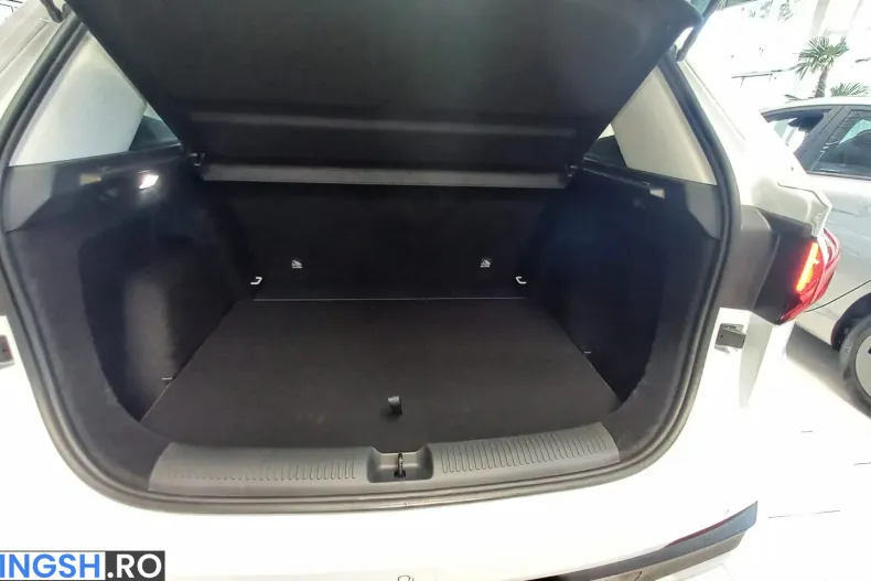 MG ZS HEV din 2024 cu 1 km - oferta MG0214636 - foto 14