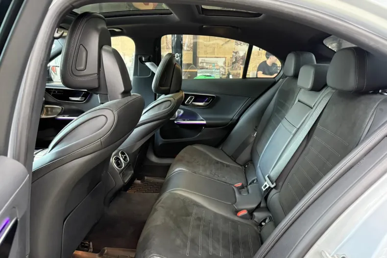 Mercedes-Benz C 300 (Clasa C) din 2021 cu 69.000 km - oferta MER214644 - foto 25