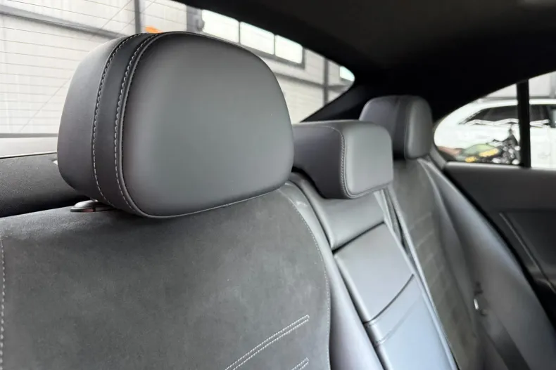 Mercedes-Benz C 300 (Clasa C) din 2021 cu 69.000 km - oferta MER214644 - foto 30