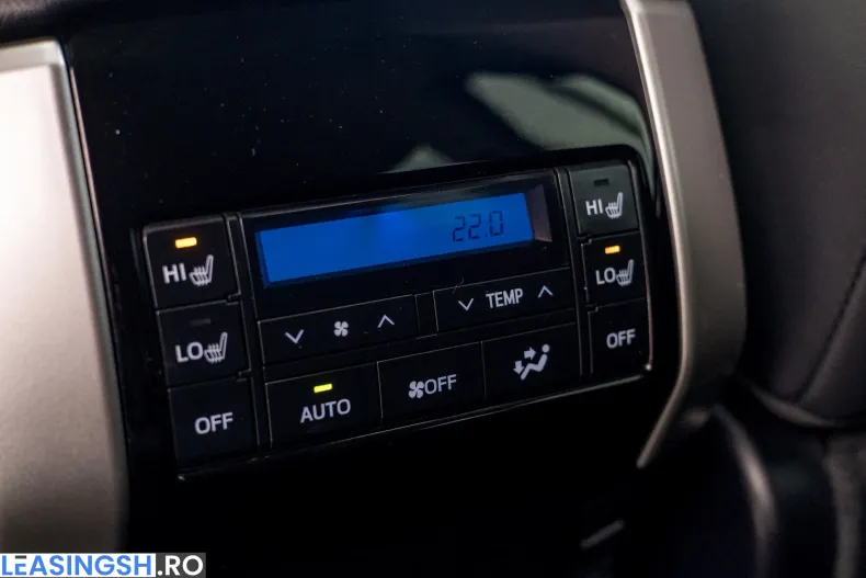 Toyota Land Cruiser din 2023 cu 50.000 km - oferta TOY214647 - foto 32