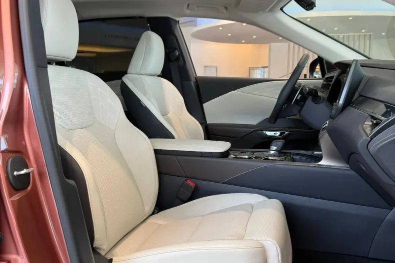 Lexus Seria RX din 2025 cu 3 km - oferta LEX214654 - foto 9