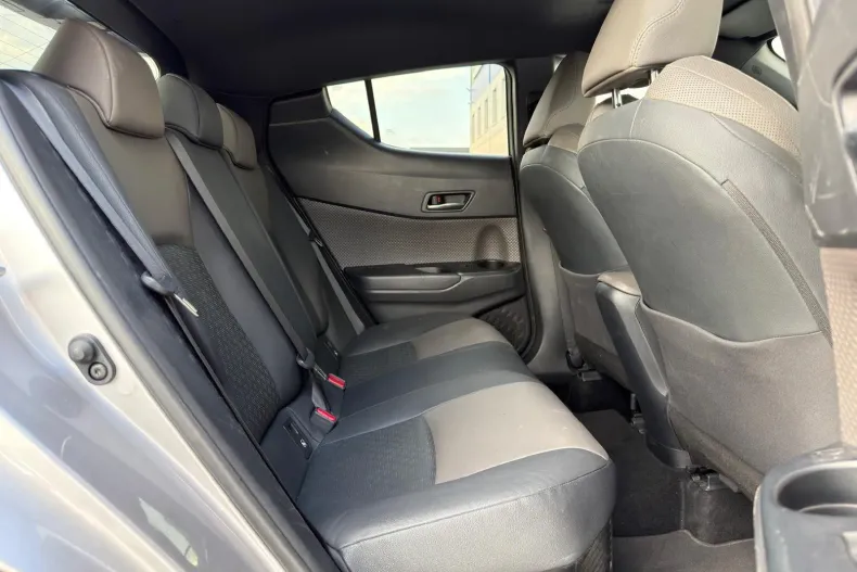 Toyota C-HR din 2021 cu 87.709 km - oferta TOY214655 - foto 8