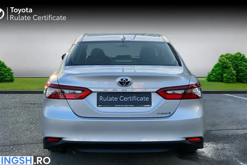 Toyota Camry din 2022 cu 34.701 km - oferta TOY214656 - foto 2