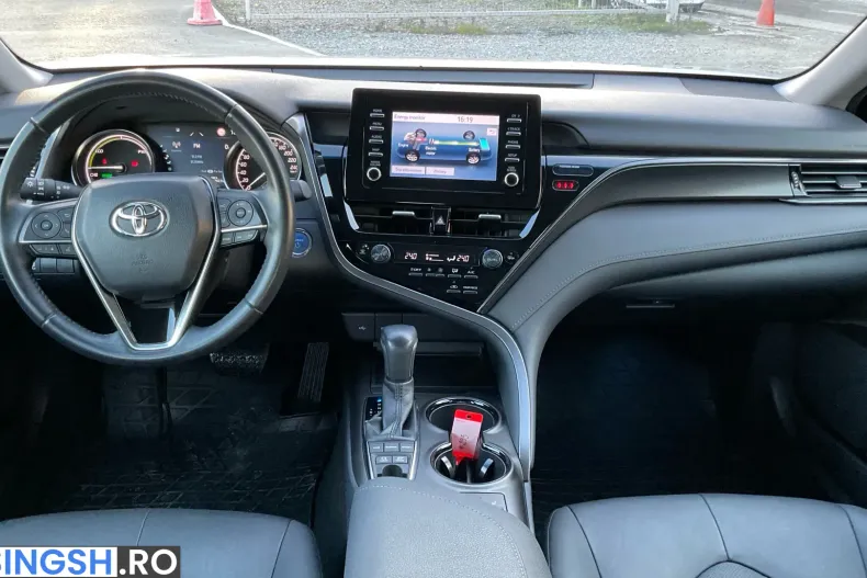 Toyota Camry din 2022 cu 34.701 km - oferta TOY214656 - foto 6