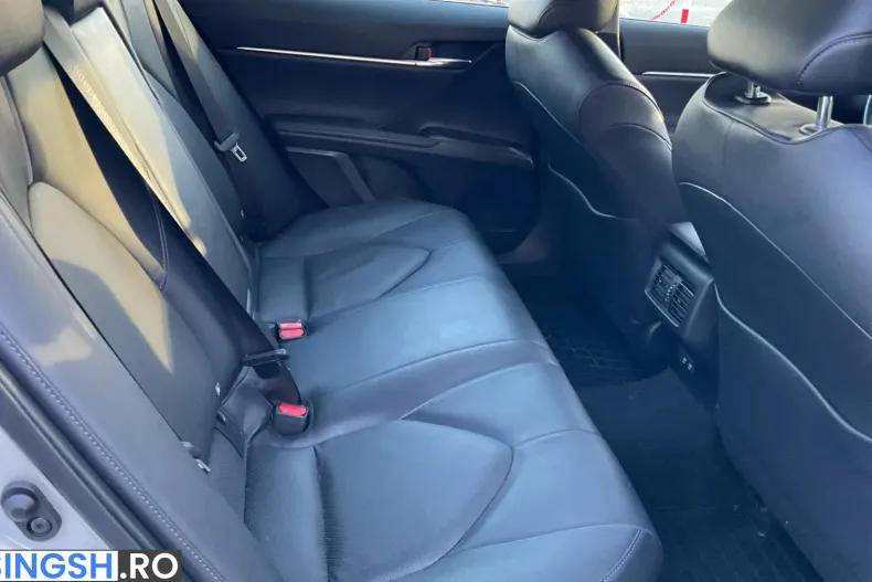 Toyota Camry din 2022 cu 34.701 km - oferta TOY214656 - foto 12