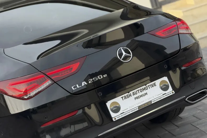 Mercedes-Benz CLA 250 (Clasa CLA) din 2022 cu 172.476 km - oferta MER214674 - foto 13