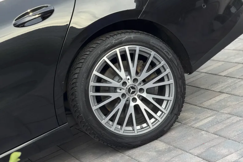Mercedes-Benz CLA 250 (Clasa CLA) din 2022 cu 172.476 km - oferta MER214674 - foto 15