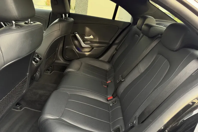 Mercedes-Benz CLA 250 (Clasa CLA) din 2022 cu 172.476 km - oferta MER214674 - foto 17