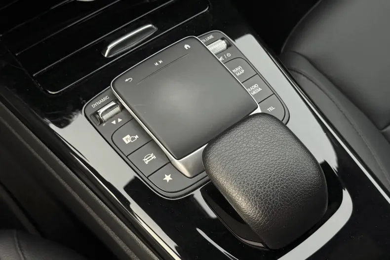 Mercedes-Benz CLA 250 (Clasa CLA) din 2022 cu 172.476 km - oferta MER214674 - foto 19