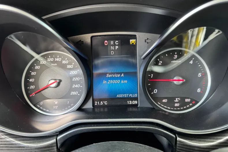 Mercedes-Benz V (Clasa V) din 2022 cu 154.759 km - oferta MER214679 - foto 24