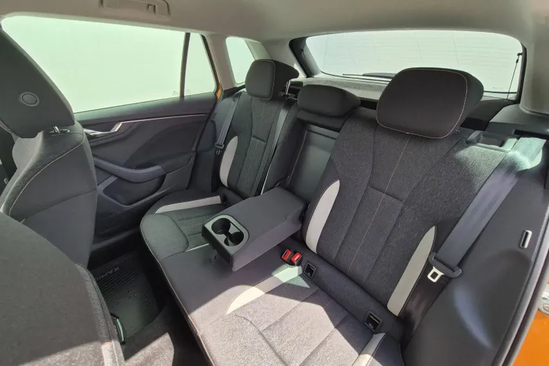 Skoda Kamiq din 2025 cu 200 km - oferta SKO214680 - foto 11