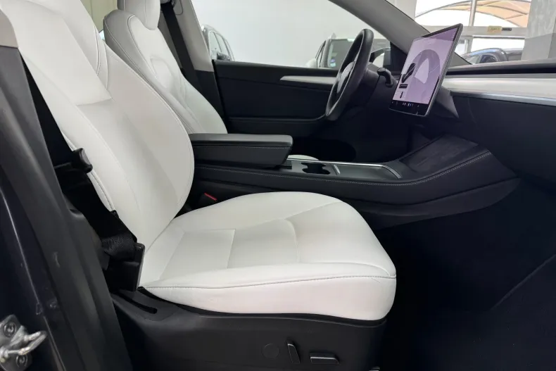 Tesla Model Y din 2021 cu 112.000 km - oferta TES214681 - foto 13