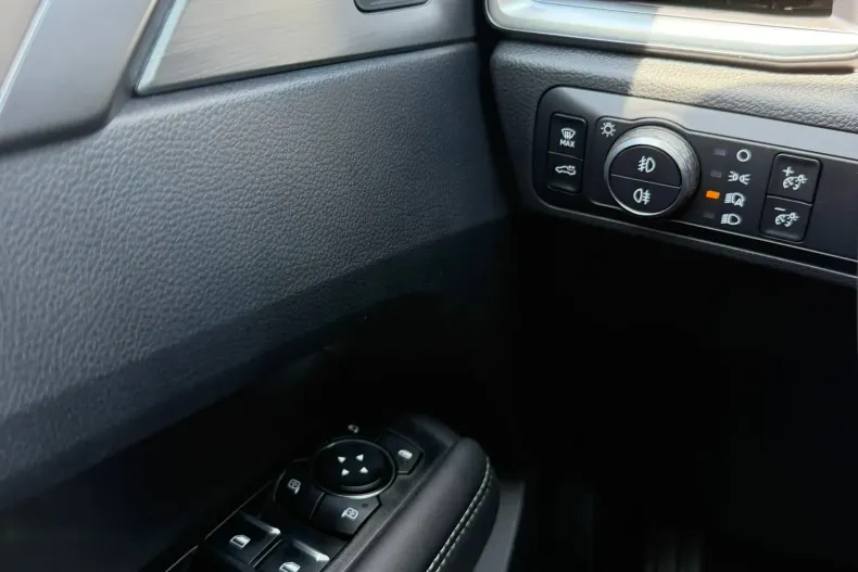 Volkswagen Amarok din 2026 cu 1.000 km - oferta VOL214688 - foto 11