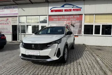 Peugeot 3008 din 2023 - oferta PEU214694