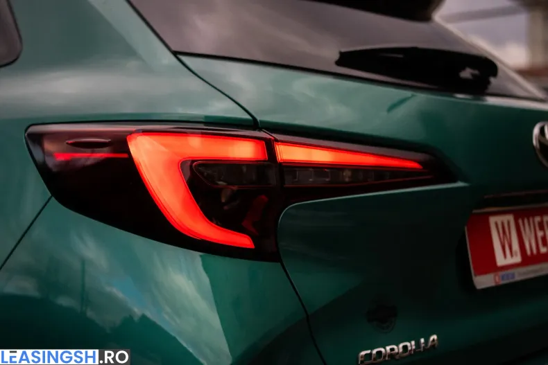 Toyota Corolla din 2024 cu 20.000 km - oferta TOY214695 - foto 10