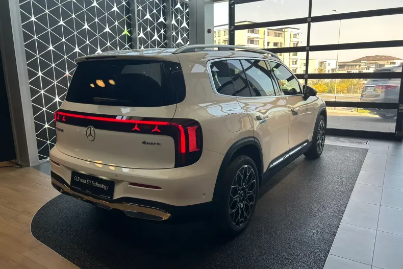 Mercedes-Benz GLB (Clasa GLB) din 2026 cu 3.000 km - oferta MER214696 - foto 4