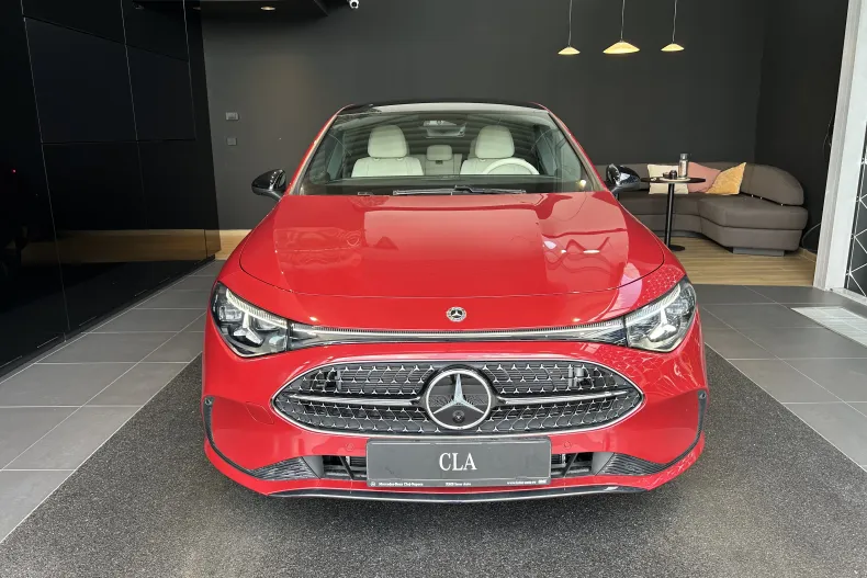 Mercedes-Benz CLA 220 (Clasa CLA) din 2026 cu 7 km - oferta MER214698 - foto 1