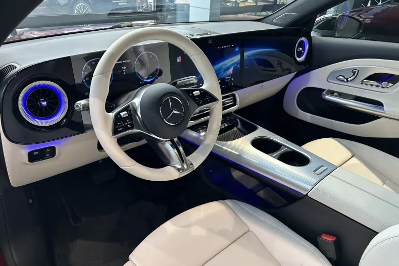 Mercedes-Benz CLA 220 (Clasa CLA) din 2026 cu 7 km - oferta MER214698 - foto 5