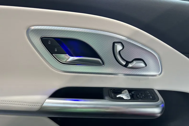 Mercedes-Benz CLA 220 (Clasa CLA) din 2026 cu 7 km - oferta MER214698 - foto 8