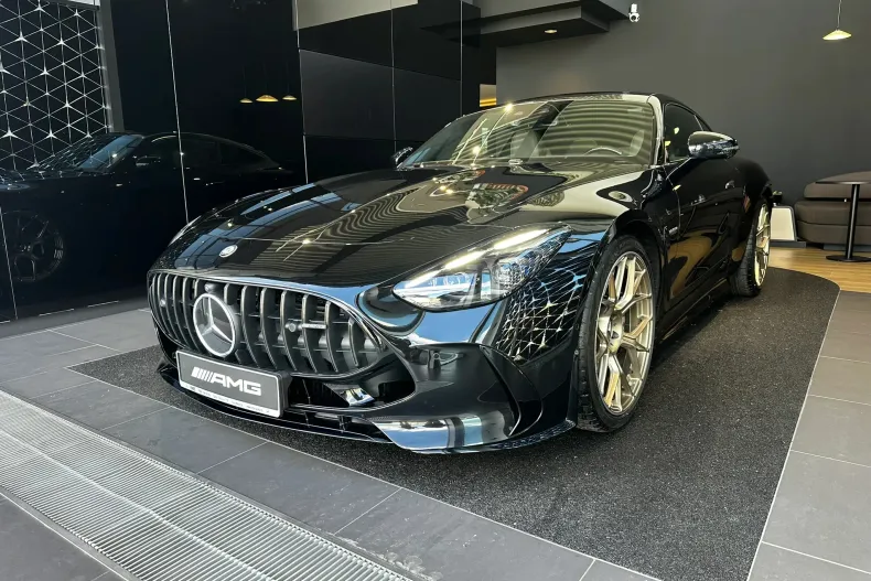 Mercedes-Benz AMG GT (Clasa GT) din 2024 cu 12.000 km - oferta MER214703 - foto 3