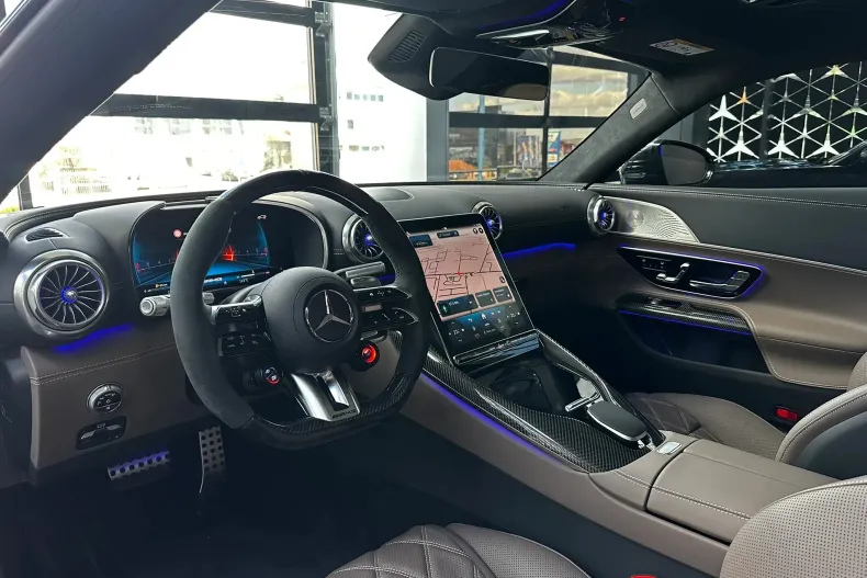 Mercedes-Benz AMG GT (Clasa GT) din 2024 cu 12.000 km - oferta MER214703 - foto 6