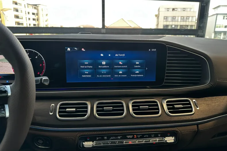 Mercedes-Benz GLS (Clasa GLS) din 2025 cu 5.000 km - oferta MER214704 - foto 20