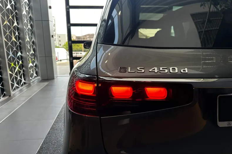 Mercedes-Benz GLS (Clasa GLS) din 2025 cu 5.000 km - oferta MER214704 - foto 33