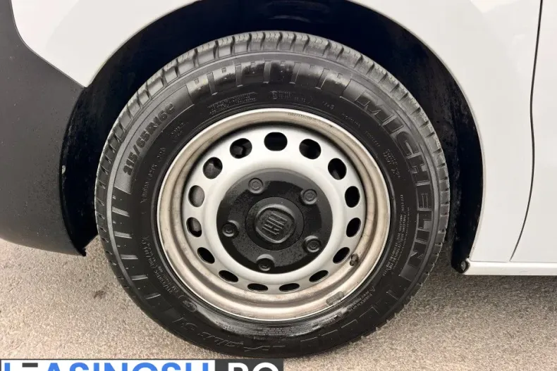 Fiat Scudo din 2024 cu 23.000 km - oferta FIA214709 - foto 5