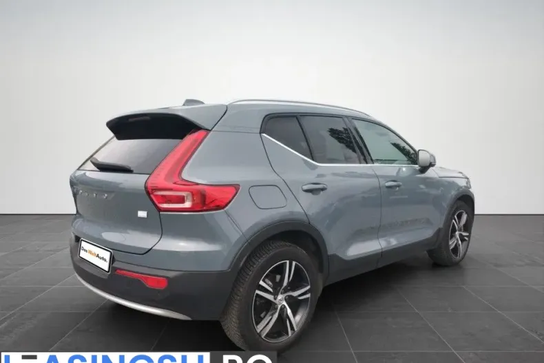 Volvo XC40 din 2022 cu 29.247 km - oferta VOL214713 - foto 6