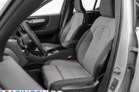 Volvo XC40 din 2023 cu 39.101 km - oferta VOL214714 - foto 5