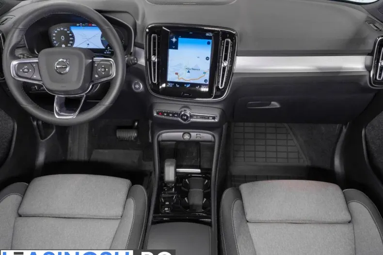 Volvo XC40 din 2023 cu 39.101 km - oferta VOL214714 - foto 13