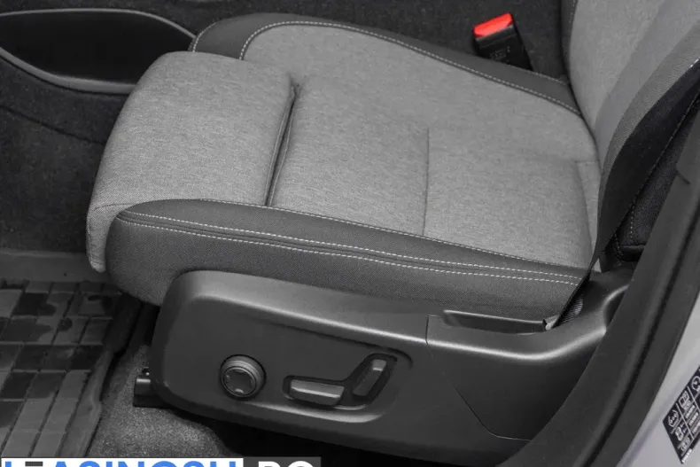 Volvo XC40 din 2023 cu 39.101 km - oferta VOL214714 - foto 26
